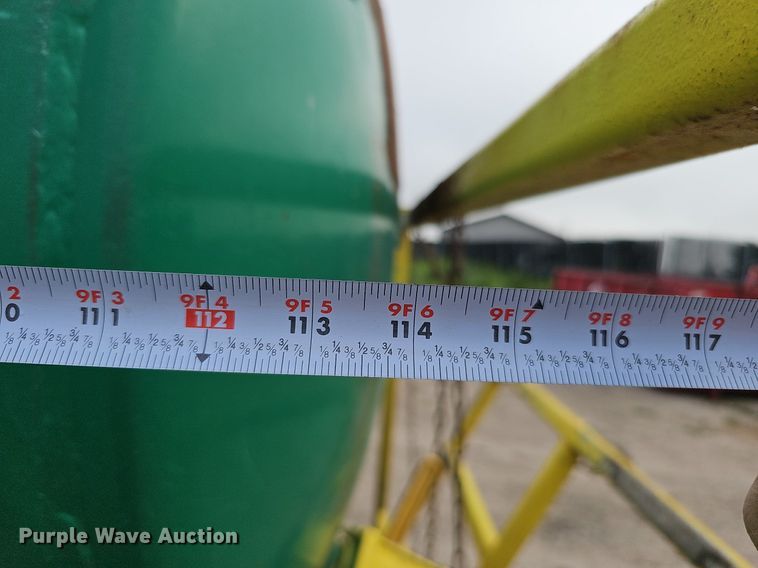 image for item DQ0093 2001 International 4700  septic truck