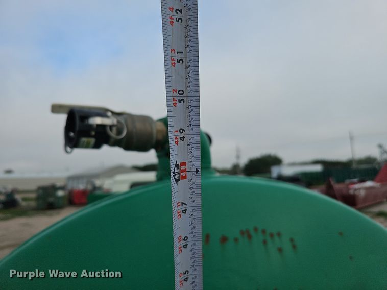 image for item DQ0093 2001 International 4700  septic truck