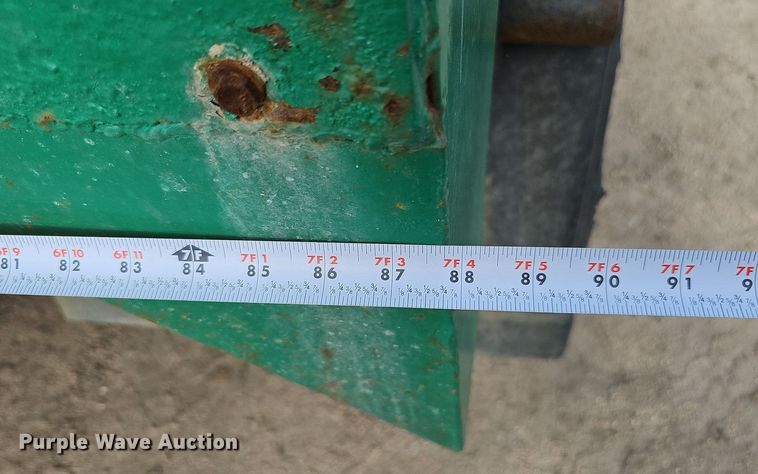 image for item DQ0093 2001 International 4700  septic truck