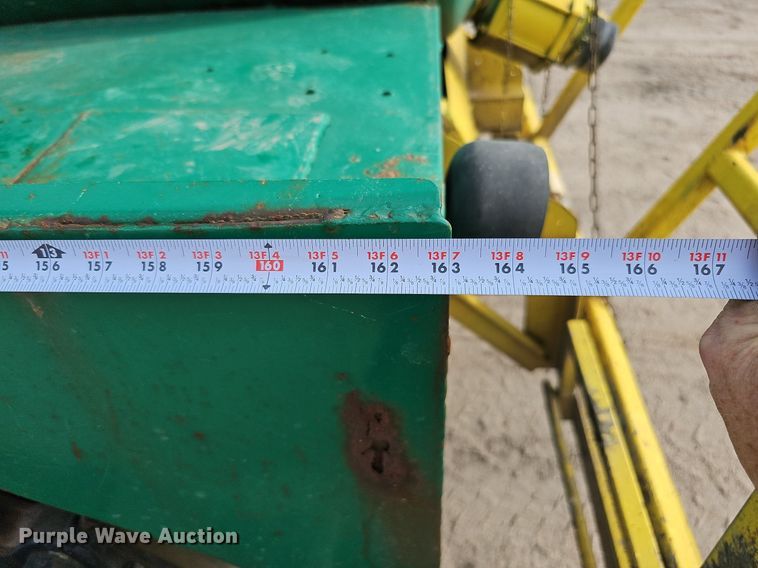 image for item DQ0093 2001 International 4700  septic truck