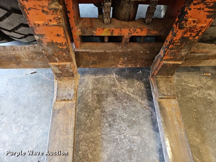 image for item DQ0115 Hyster H80B  forklift