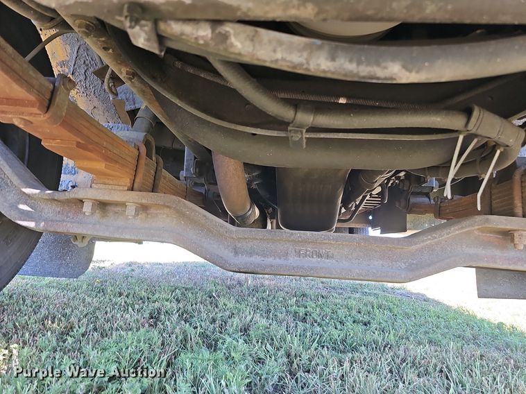 image for item DQ0118 1991 Thomas Built  school bus