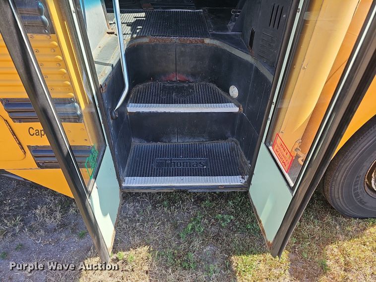 image for item DQ0118 1991 Thomas Built  school bus