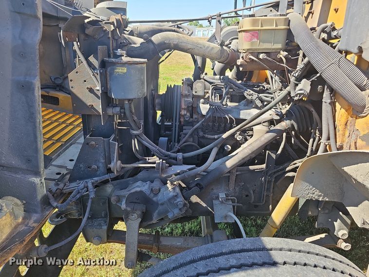 image for item DQ0118 1991 Thomas Built  school bus