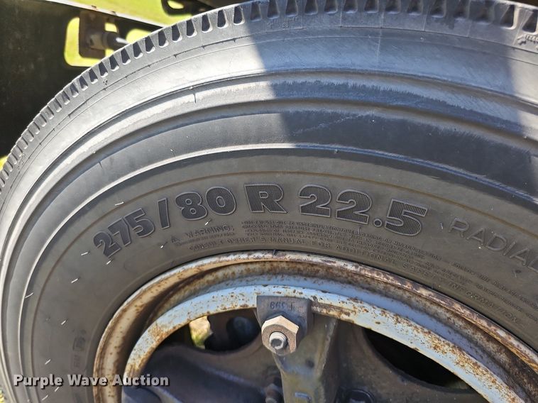 image for item DQ0118 1991 Thomas Built  school bus