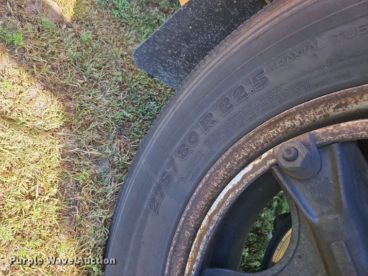 image for item DQ0118 1991 Thomas Built  school bus