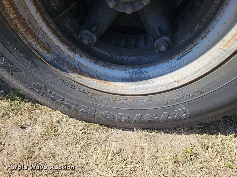 image for item DQ0118 1991 Thomas Built  school bus