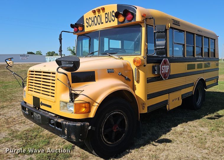 image for item DQ0119 1996 Thomas Built 3800  school bus