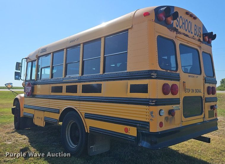 image for item DQ0119 1996 Thomas Built 3800  school bus