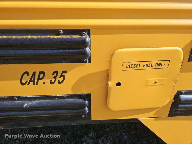 image for item DQ0119 1996 Thomas Built 3800  school bus