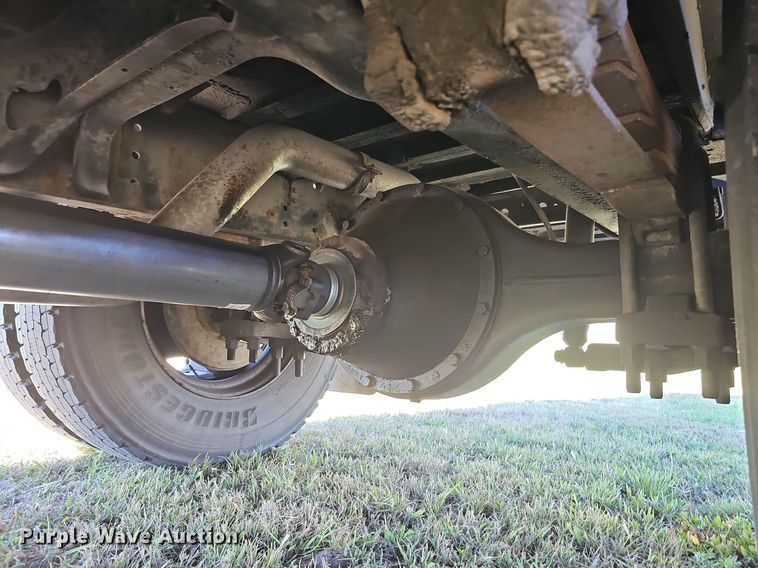 image for item DQ0119 1996 Thomas Built 3800  school bus