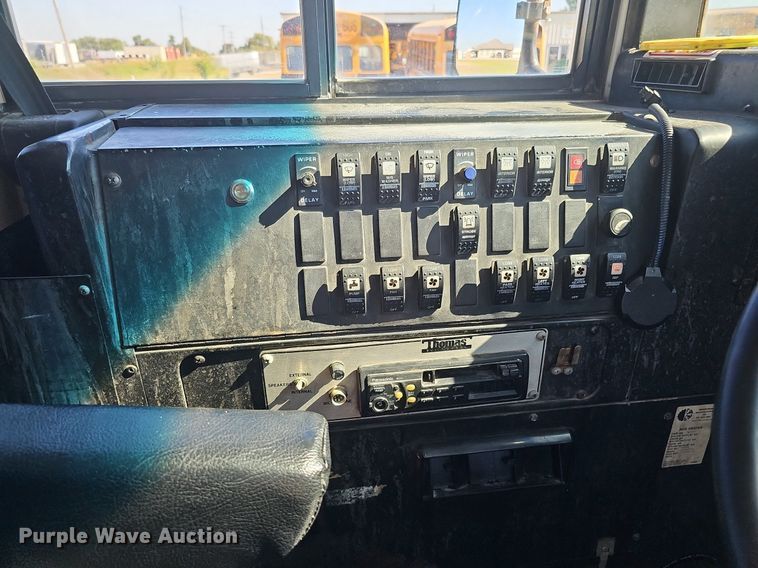 image for item DQ0119 1996 Thomas Built 3800  school bus