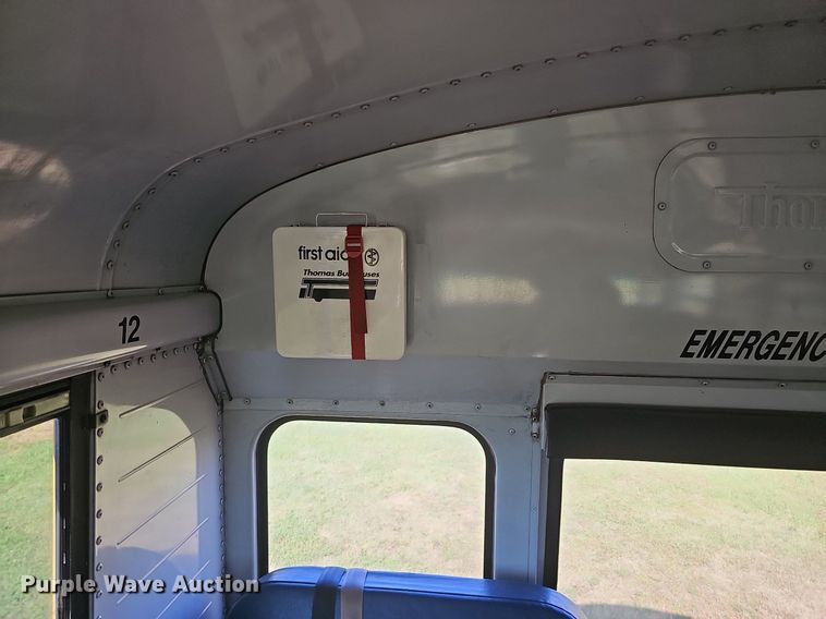 image for item DQ0119 1996 Thomas Built 3800  school bus