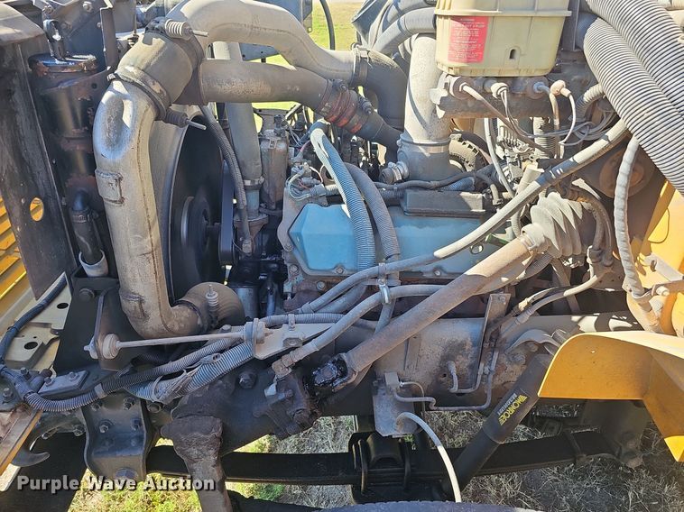 image for item DQ0119 1996 Thomas Built 3800  school bus