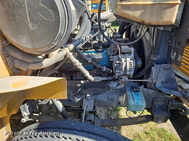 image for item DQ0119 1996 Thomas Built 3800  school bus