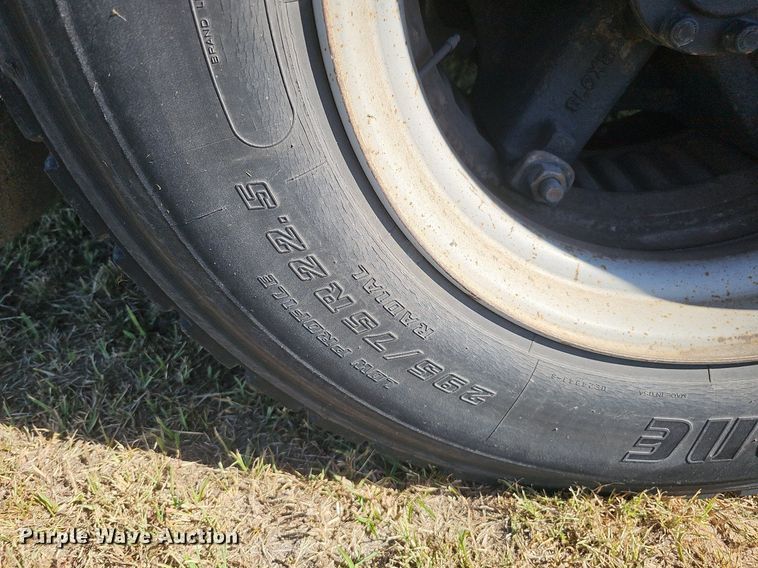 image for item DQ0119 1996 Thomas Built 3800  school bus