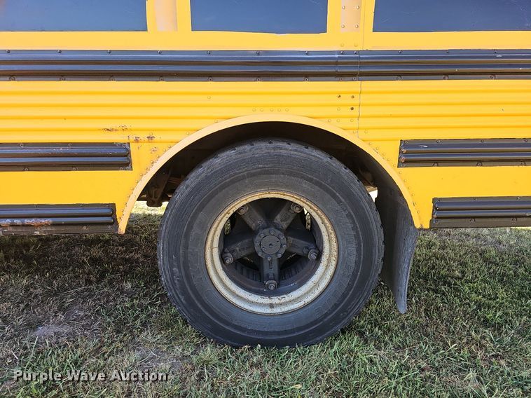 image for item DQ0119 1996 Thomas Built 3800  school bus