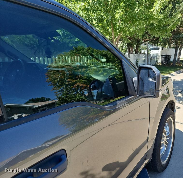 image for item DQ0120 2015 Ford F150 XLT  SuperCrew pickup truck