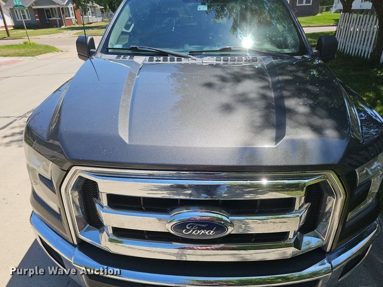 image for item DQ0120 2015 Ford F150 XLT  SuperCrew pickup truck