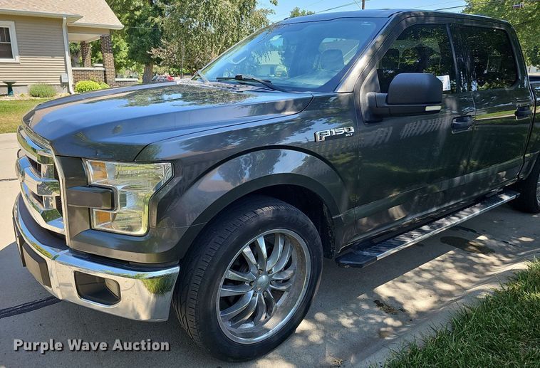 image for item DQ0120 2015 Ford F150 XLT  SuperCrew pickup truck