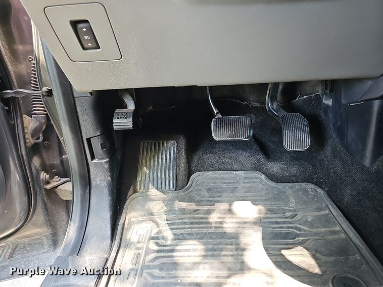 image for item DQ0120 2015 Ford F150 XLT  SuperCrew pickup truck