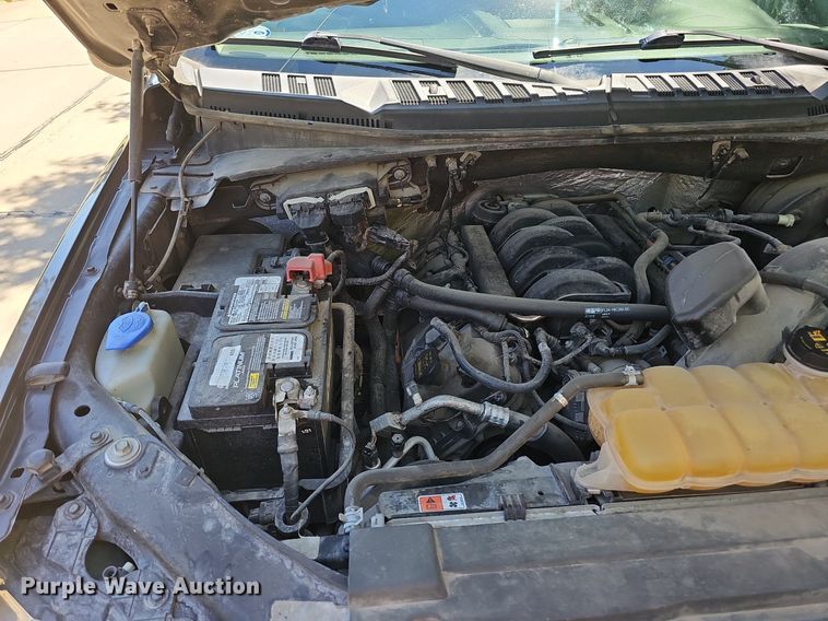 image for item DQ0120 2015 Ford F150 XLT  SuperCrew pickup truck