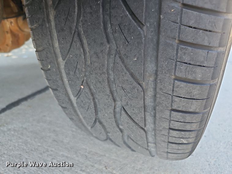 image for item DQ0120 2015 Ford F150 XLT  SuperCrew pickup truck