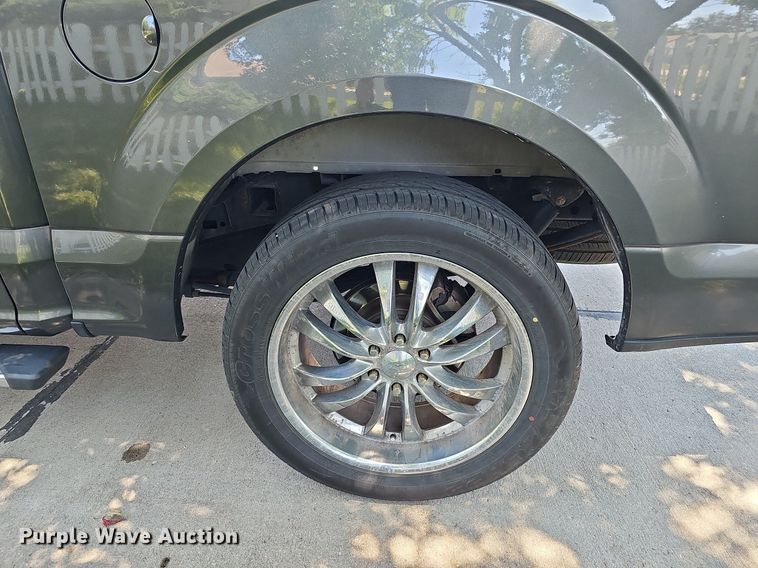 image for item DQ0120 2015 Ford F150 XLT  SuperCrew pickup truck