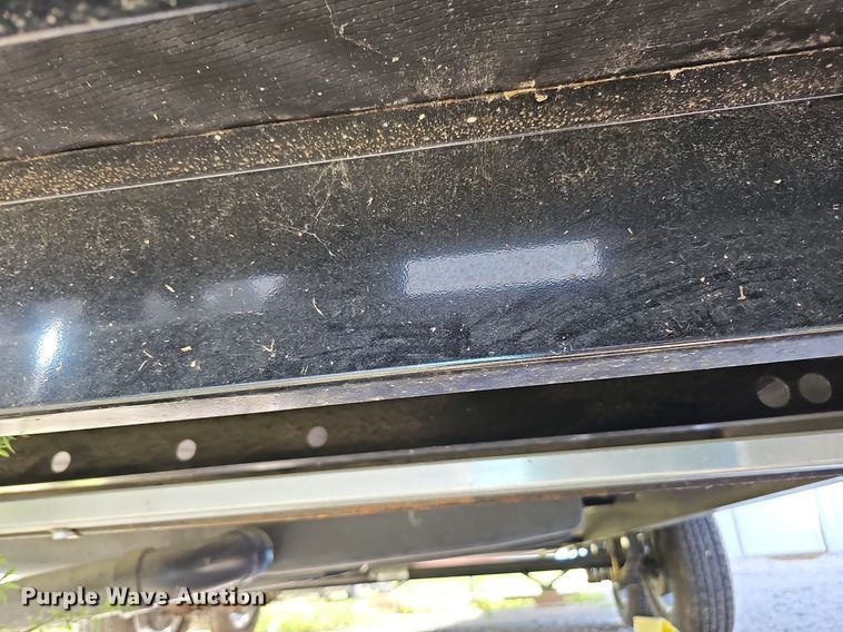 image for item DQ0127 2015 CrossRoads ZT231FB15  camper