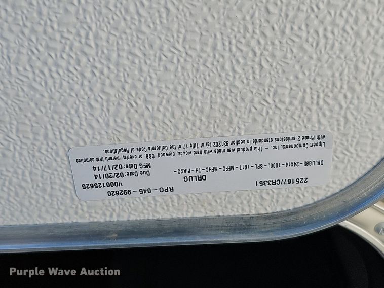 image for item DQ0127 2015 CrossRoads ZT231FB15  camper