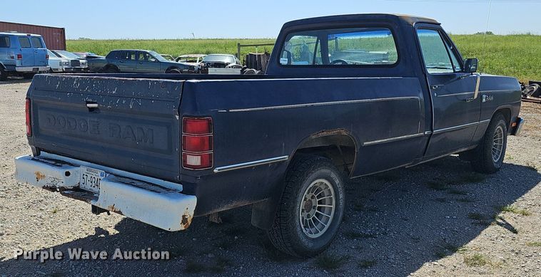 image for item DQ0128 1986 Dodge D100 Custom  pickup truck