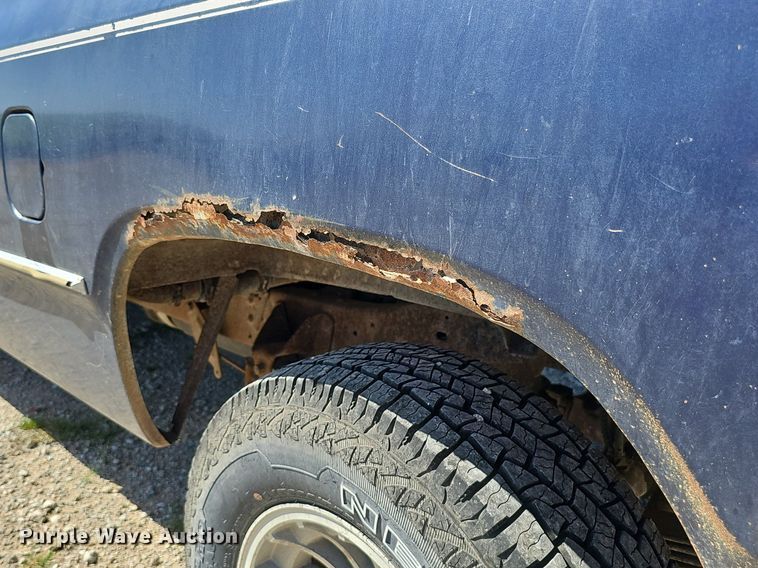 image for item DQ0128 1986 Dodge D100 Custom  pickup truck