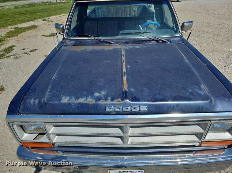 image for item DQ0128 1986 Dodge D100 Custom  pickup truck