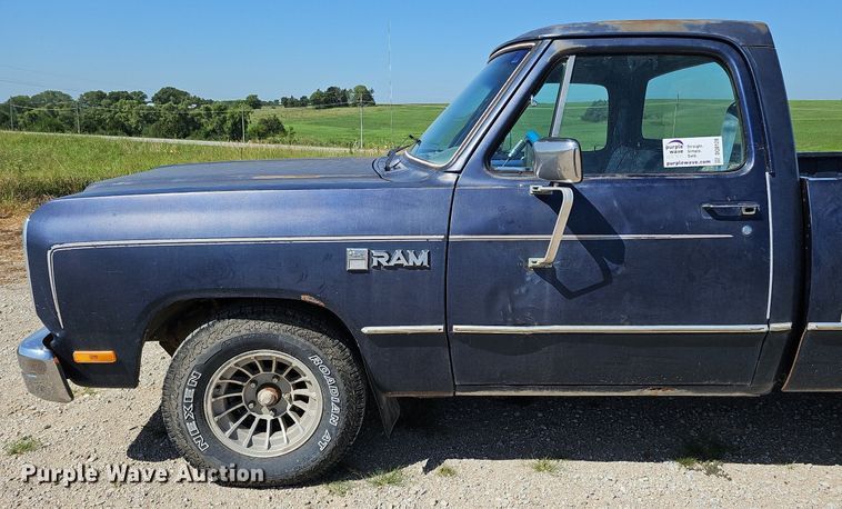 image for item DQ0128 1986 Dodge D100 Custom  pickup truck