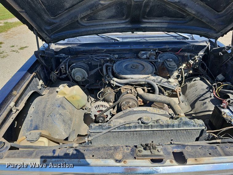 image for item DQ0128 1986 Dodge D100 Custom  pickup truck