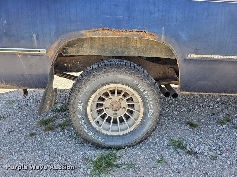 image for item DQ0128 1986 Dodge D100 Custom  pickup truck