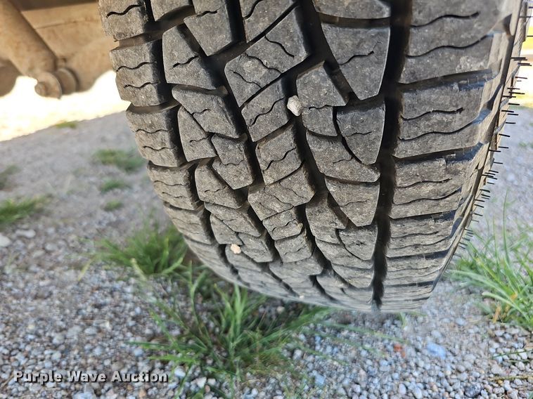 image for item DQ0128 1986 Dodge D100 Custom  pickup truck