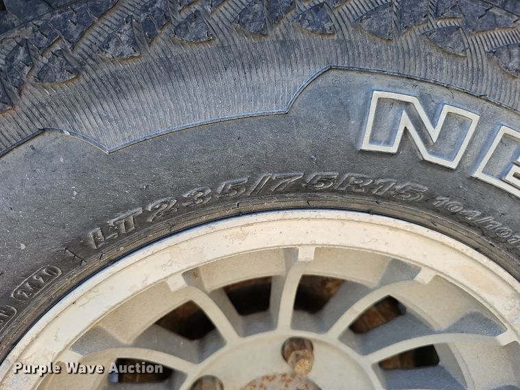 image for item DQ0128 1986 Dodge D100 Custom  pickup truck