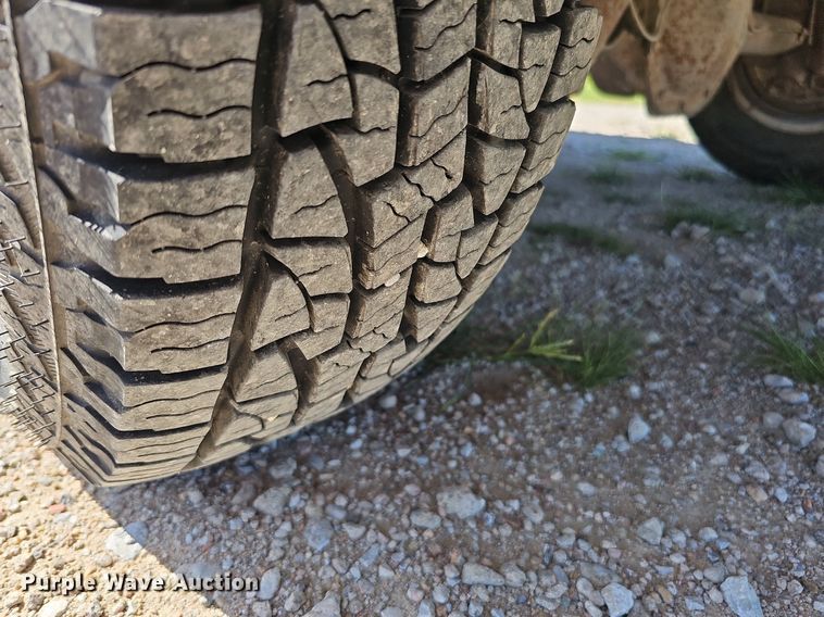 image for item DQ0128 1986 Dodge D100 Custom  pickup truck