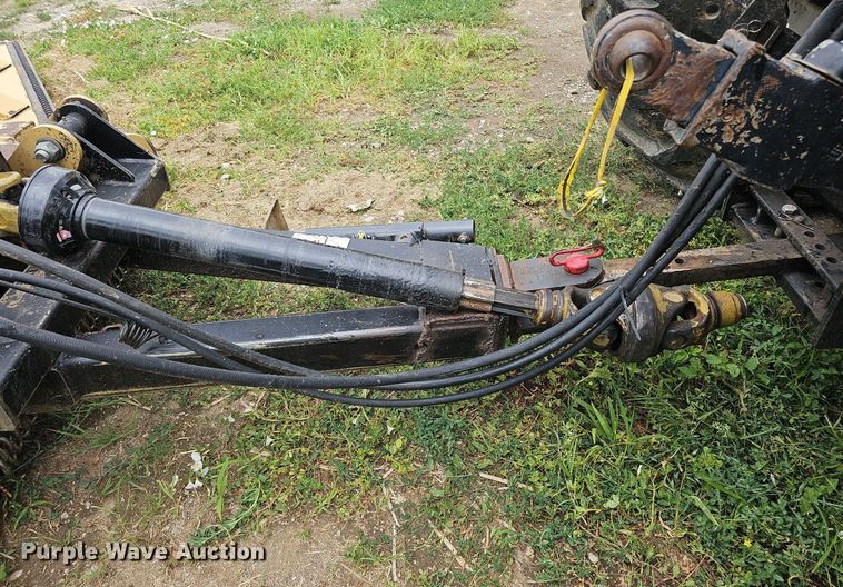 image for item DQ0130 Land Pride  batwing rotary mower