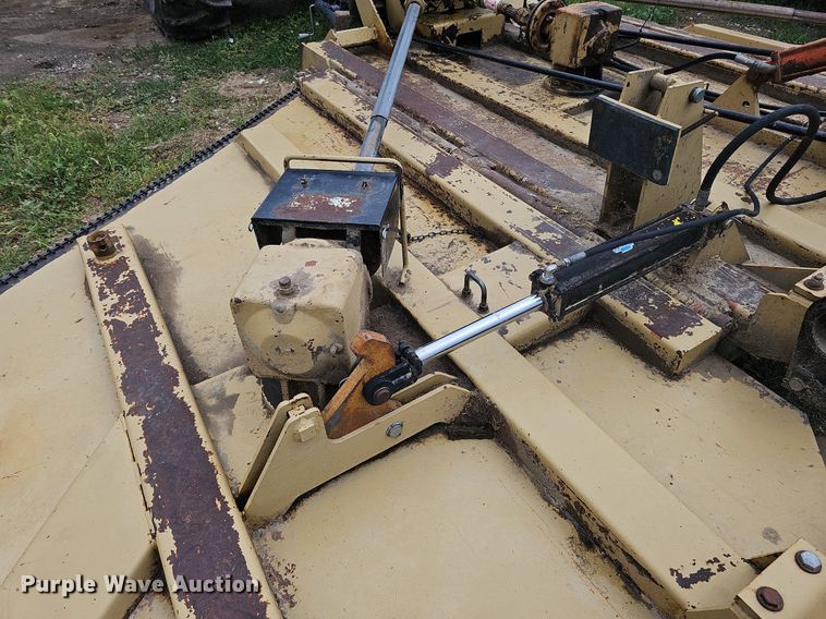 image for item DQ0130 Land Pride  batwing rotary mower