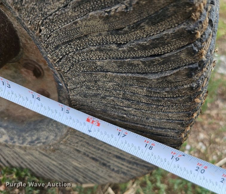 image for item DQ0130 Land Pride  batwing rotary mower