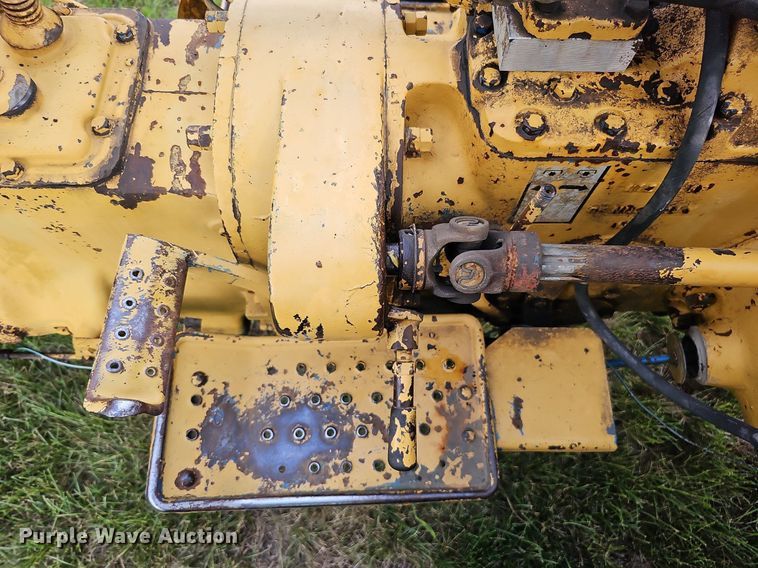 image for item DQ0131 Ford 4400  tractor