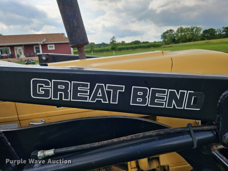 image for item DQ0131 Ford 4400  tractor