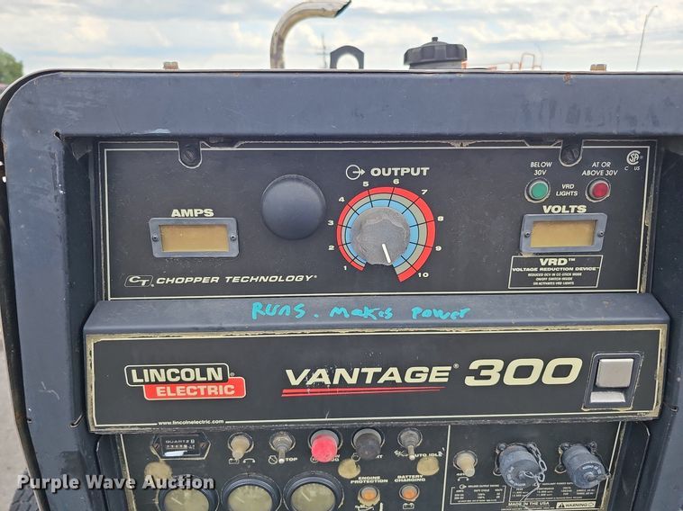 image for item DQ0146 Lincoln Electric Vantage 300  welder