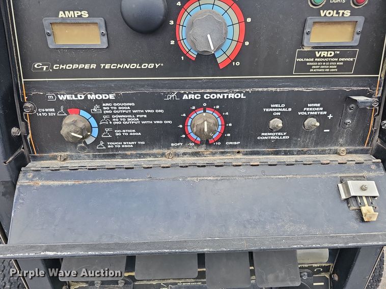 image for item DQ0146 Lincoln Electric Vantage 300  welder