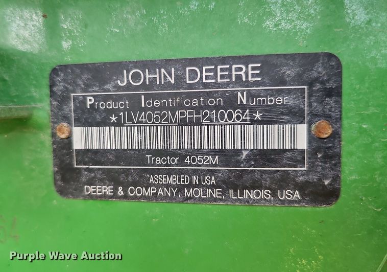 image for item DQ0147 2015 John Deere  4052M tractor