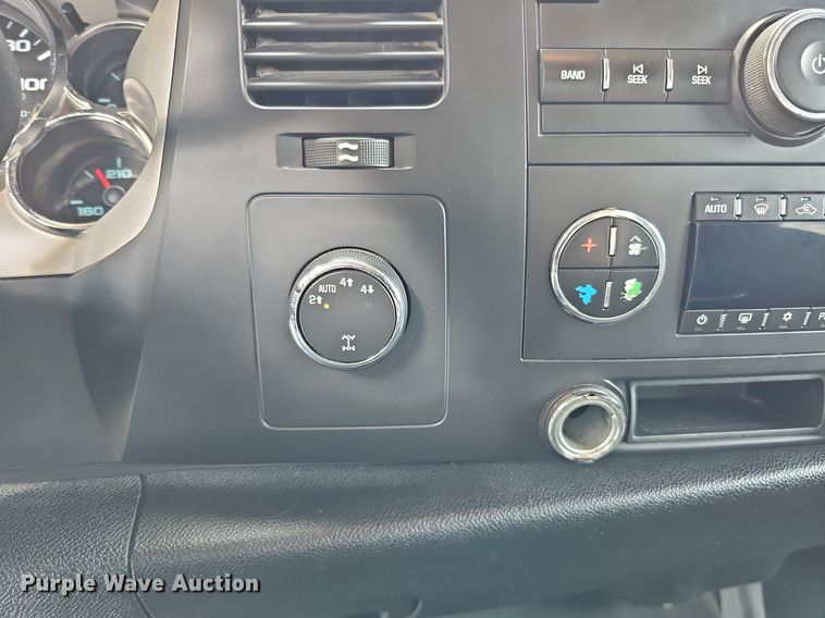 image for item DQ0149 2008 GMC Sierra 1500  Ext. Cab pickup truck