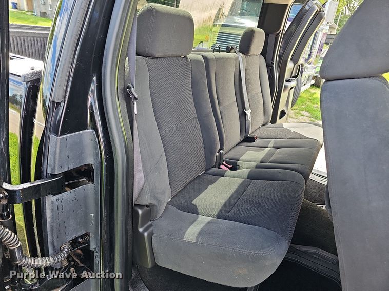 image for item DQ0149 2008 GMC Sierra 1500  Ext. Cab pickup truck