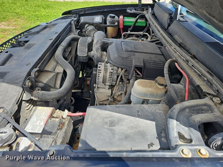 image for item DQ0149 2008 GMC Sierra 1500  Ext. Cab pickup truck